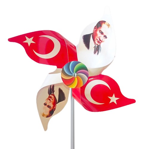 Türk Bayraklı Rüzgar Gülü
